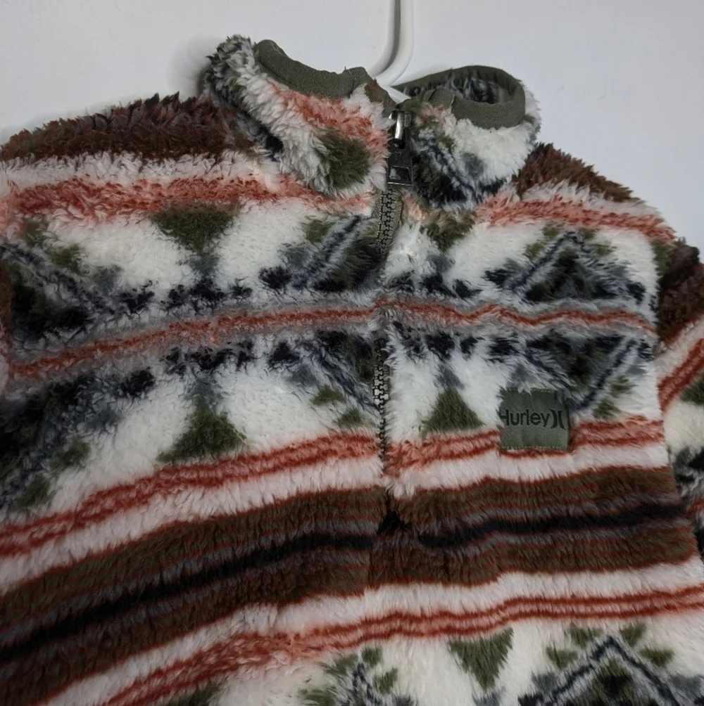 Hurley white brown
